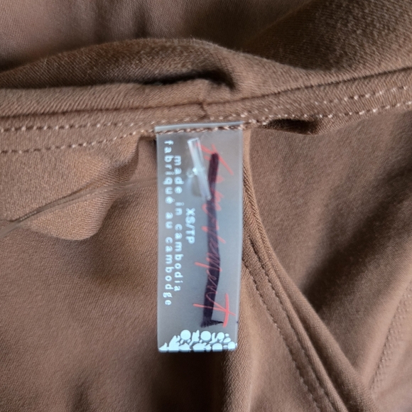 New Free People Movement Never Better Sequoia Shorts Runsie XS NWOT - Picture 8 of 8